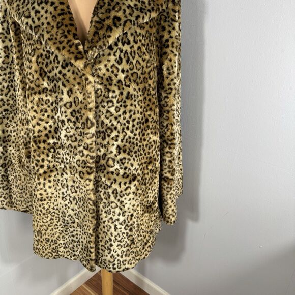 Pamela Mccoy 1X Plus Coat L Large Leopard Cheetah Faux Fur Winter Coat Soft NICE - Picture 4 of 15